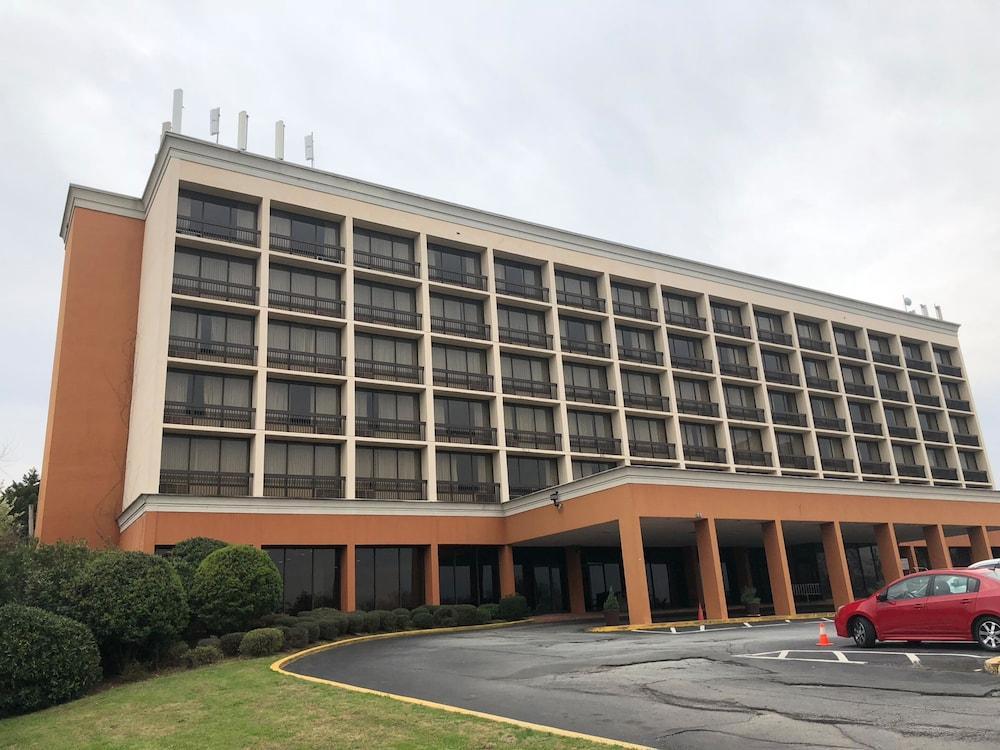 Wyndham Garden Atlanta Airport Hotel College Park Bagian luar foto