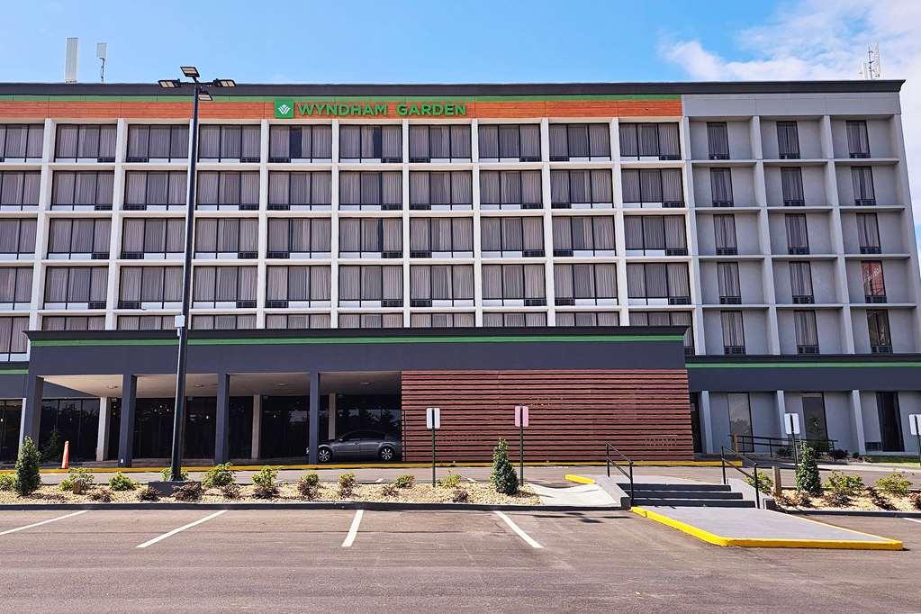 Wyndham Garden Atlanta Airport Hotel College Park Bagian luar foto