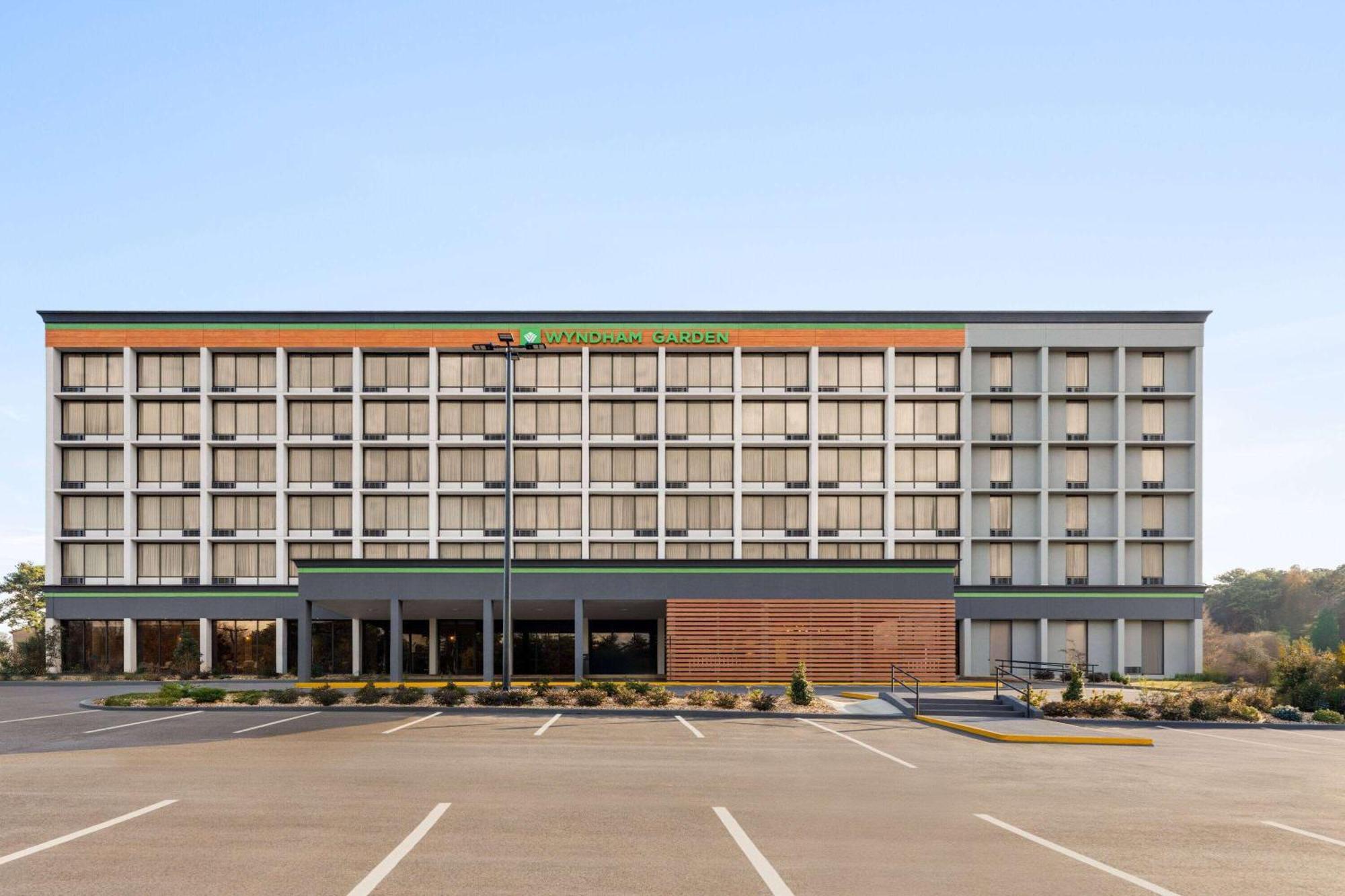 Wyndham Garden Atlanta Airport Hotel College Park Bagian luar foto